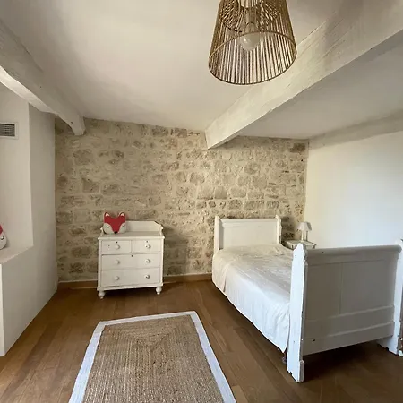Logis De La Bastide, Climatise Au Coeur Du Village ロゼルト