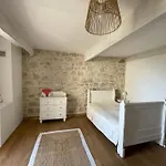 Le Logis De La Bastide לוזרט