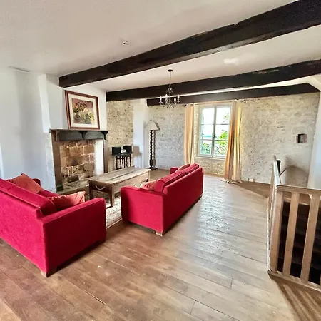 Le Logis De La Bastide 펜션 로제르트