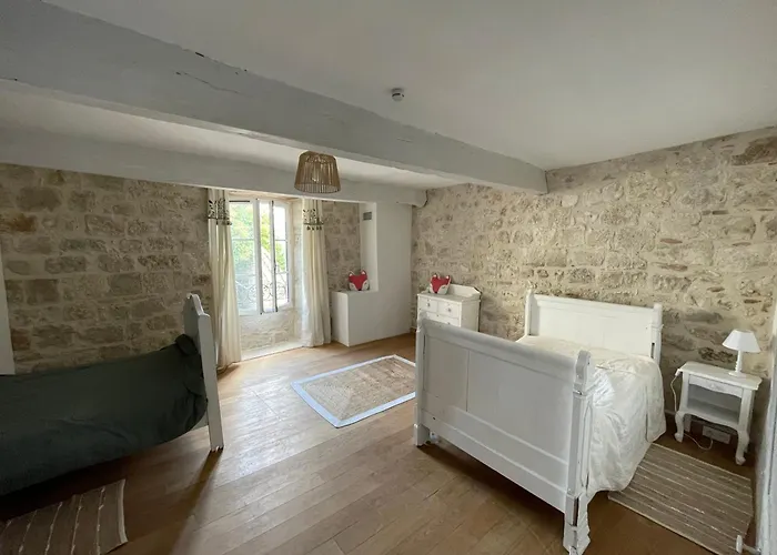 Le Logis De La Bastide 度假居 *